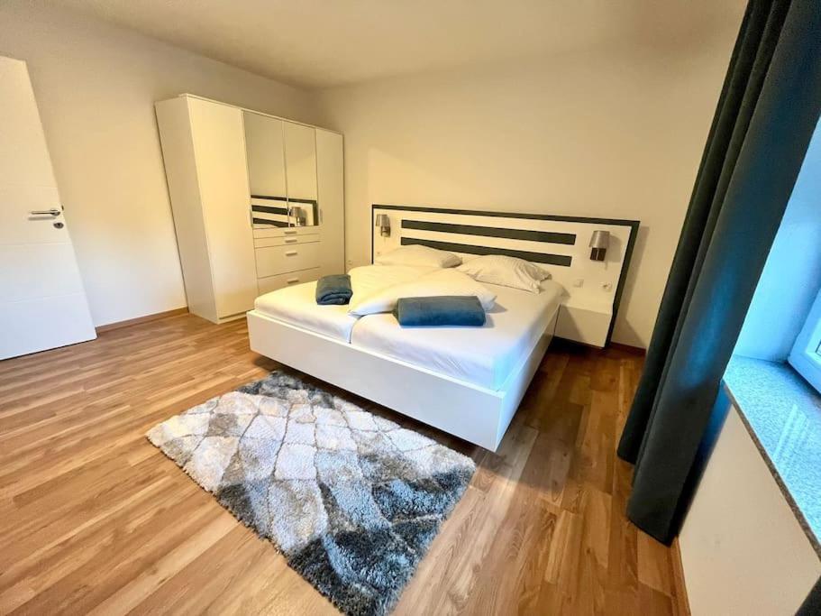 Ab Apartment Moderne Zweizimmerwohnung Villach Bagian luar foto
