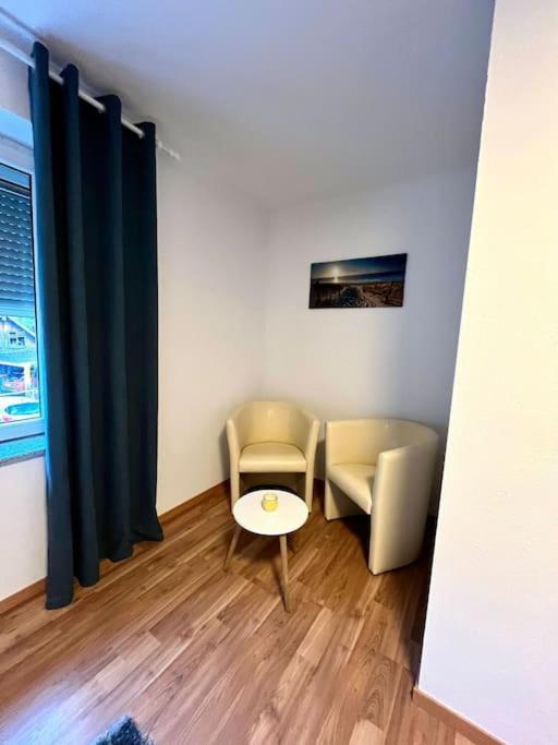Ab Apartment Moderne Zweizimmerwohnung Villach Bagian luar foto